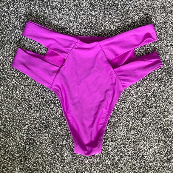 Express Purple Cut-Out Swimsuit Bottoms | Size Large - Picture 5 of 6